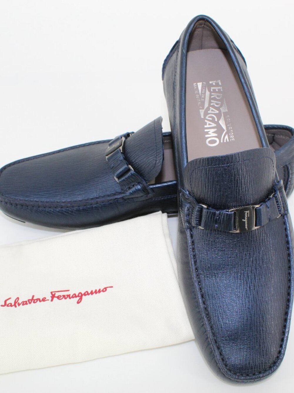 Salvatore Ferragamo Men’s Leather Gancini Driving Loafers Navy Blue Size 8 Italy
